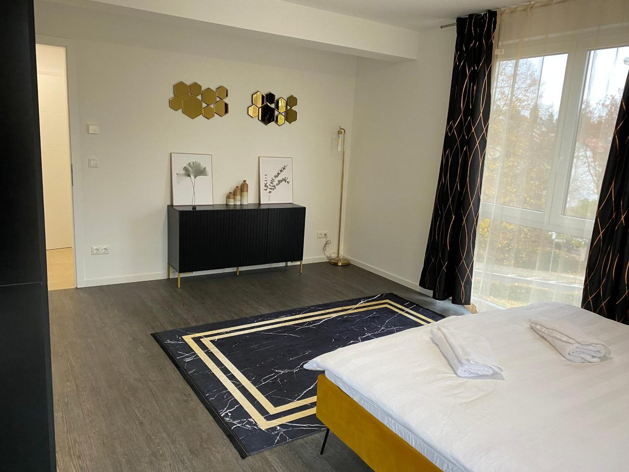 Hotel Valley Of Business Frankfurt-Airport - Grey Label Penthouse هوفهايم آم تاونوس المظهر الخارجي الصورة